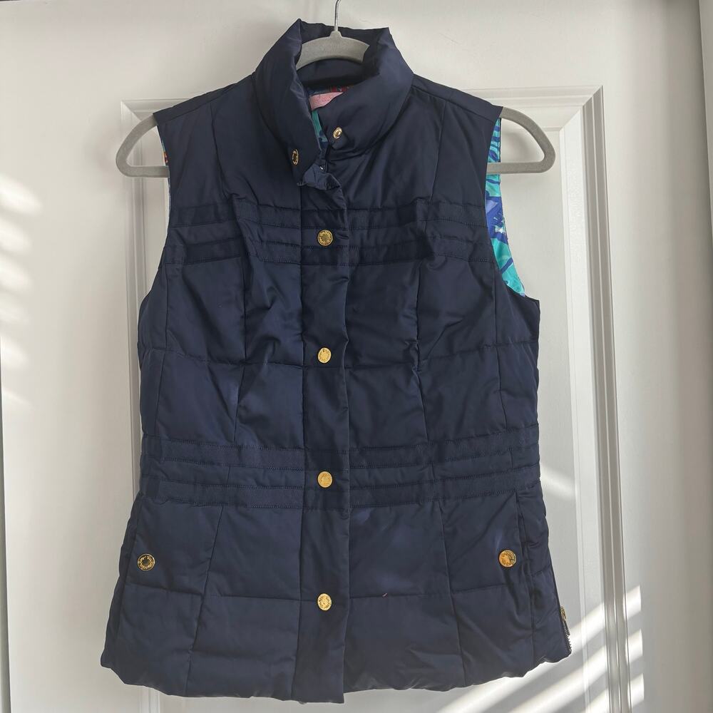 Lilly Pullitzer Women’s Kate Puffer Vest Sz XS Navy Button Down Preppy Coastal